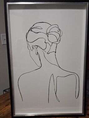 Minimal Line Art Woman Back Framed Print - Black
